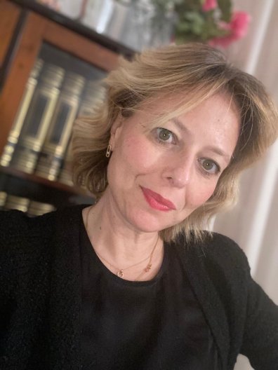 Genova Emma